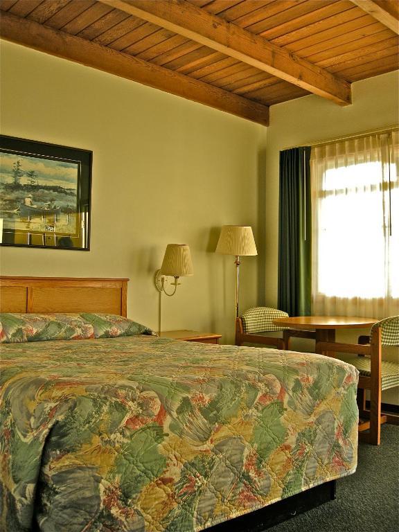 Azalea Lodge Голд-Бич Экстерьер фото